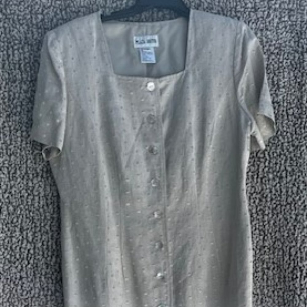 PLAZA SOUTH Vintage Beige Button Front Linen Fitted Dress